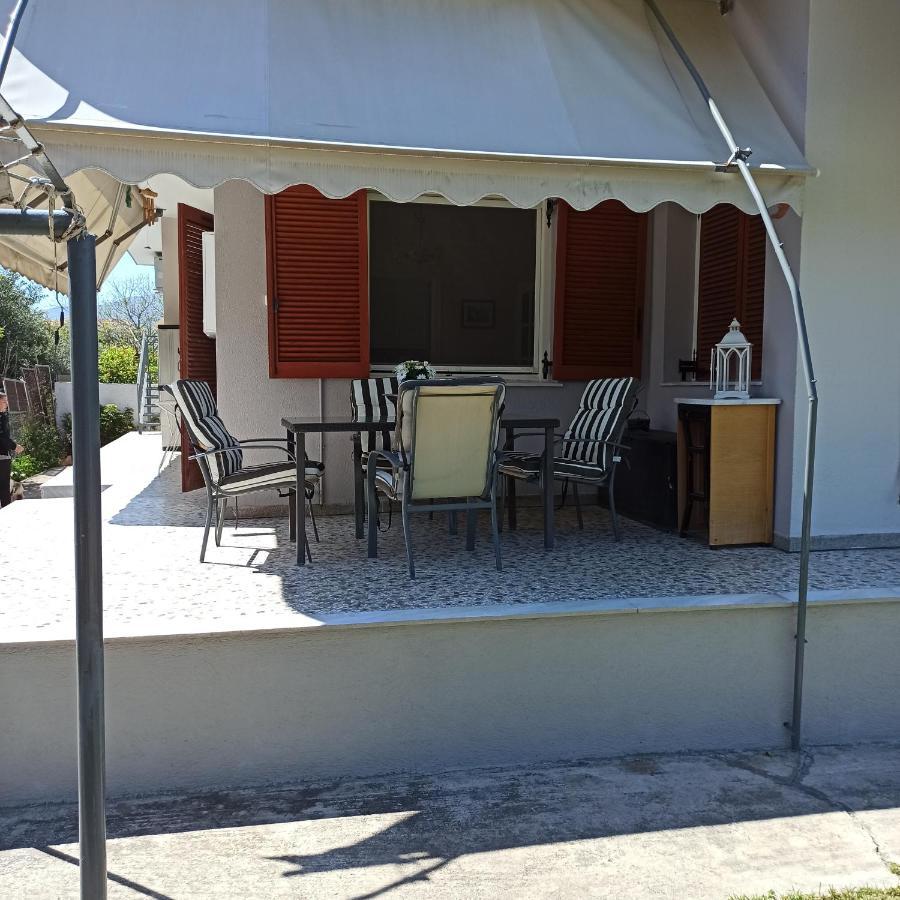 Itea'S Garden House Villa Kirra ภายนอก รูปภาพ